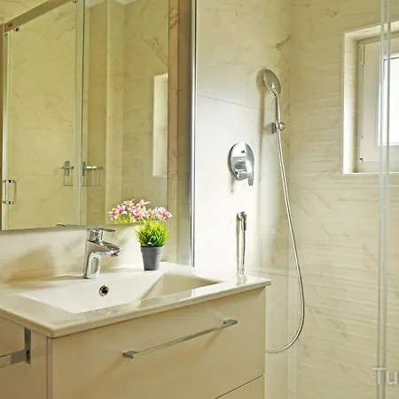 Mar Del Norte - Centrico Con Vistas A La Ria